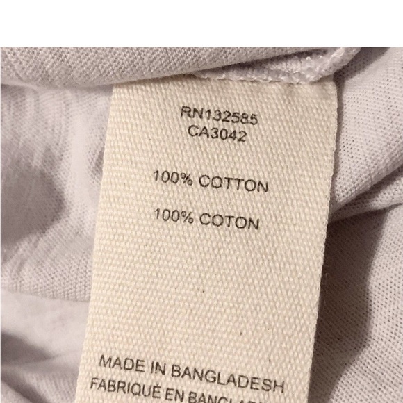 New Grey State White/Cream Joy Top 2X
Women Wide Flutter Sleeves Stitch Detail - Picture 4 of 5